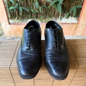 Florsheim Men's Black Leather Oxford Dress Shoes Cap Toe Size 9.5 D